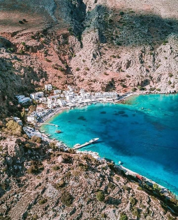 Loutro Holidays Ngoại thất bức ảnh