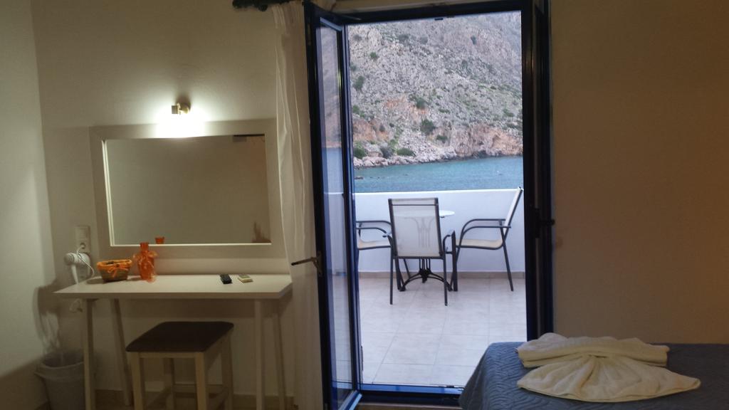 Loutro Holidays Ngoại thất bức ảnh