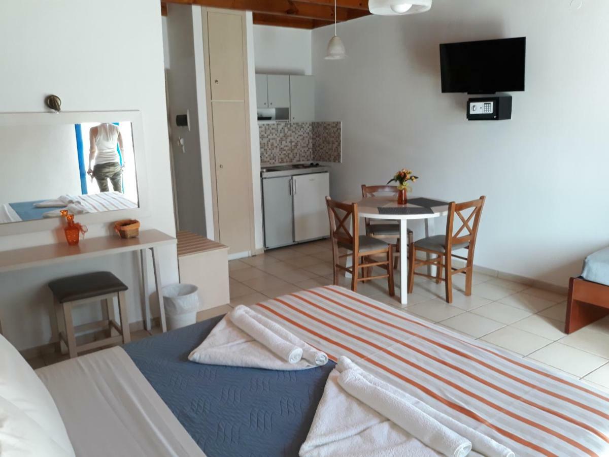 Loutro Holidays Ngoại thất bức ảnh